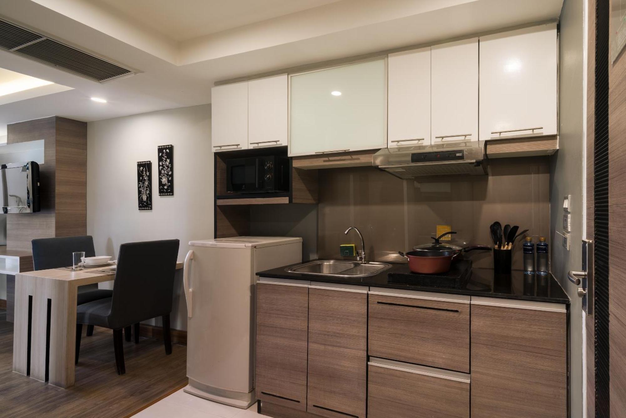 Aspira Suites Sukhumvit 20 Bangkok Kültér fotó